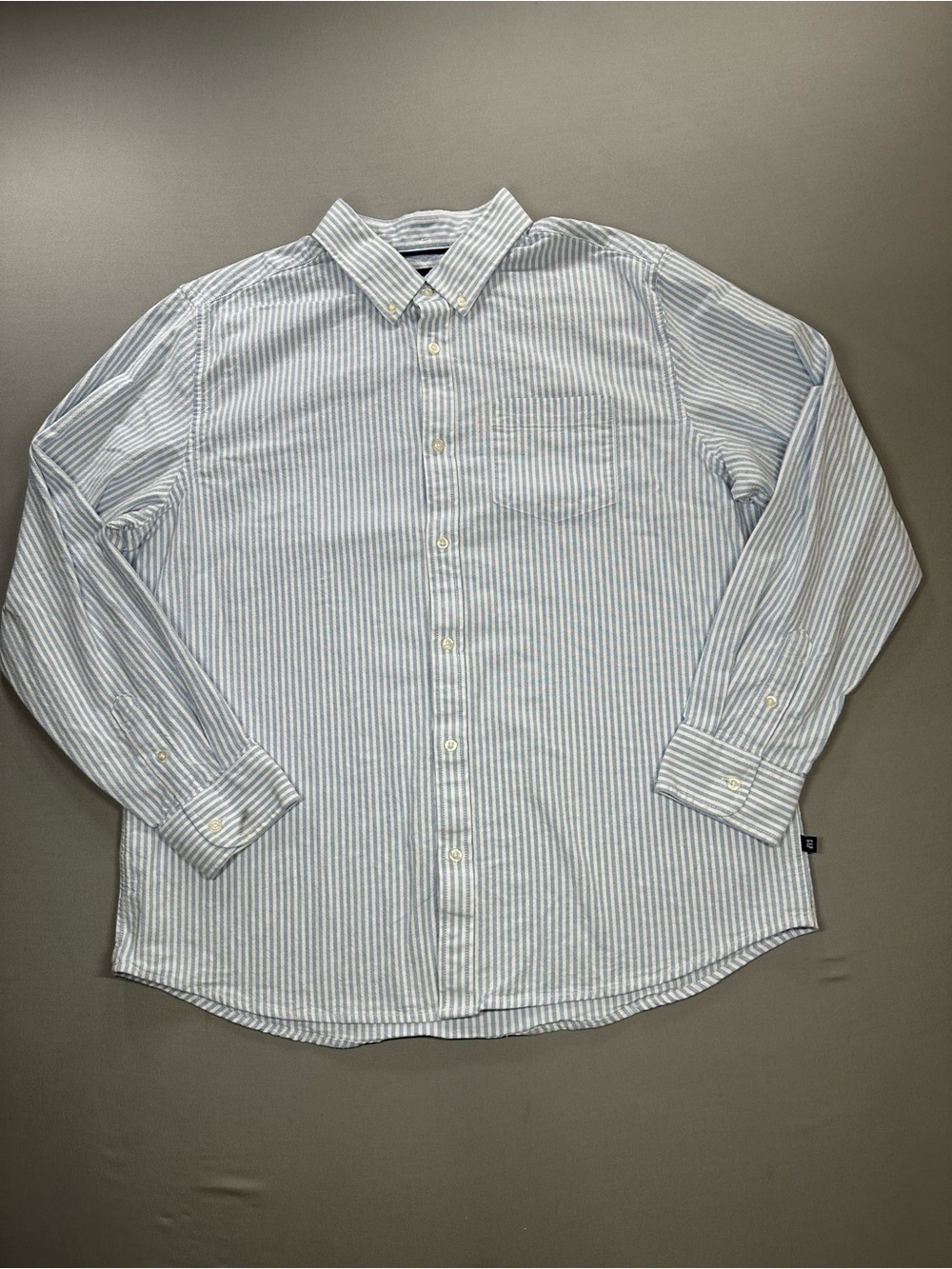 GAP Long-Sleeve Oxford Button-Up Shirt, Blue/White Stripes - Mens XL